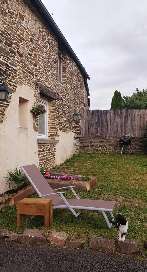 Gite Timeo Mont Saint-Michel Pontorson Exterior foto